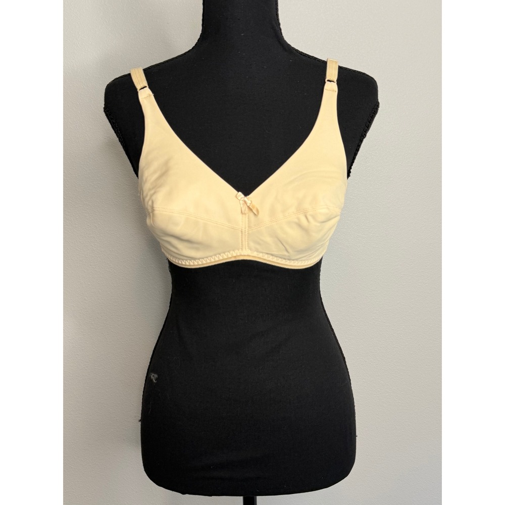 Vintage Warner's The Real McCoy Bra Style 1295 Beige Nude Wire Free 34/35 C
